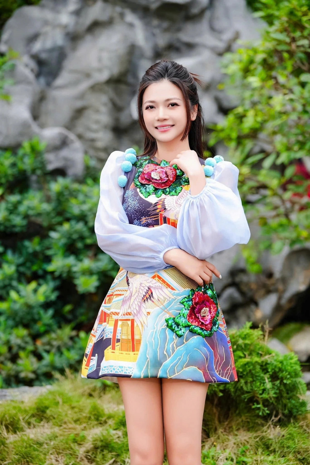 nsUt kieu anh gay chu y voi nhan sac cong chua u50 trong gia dinh trai dau hinh anh 8