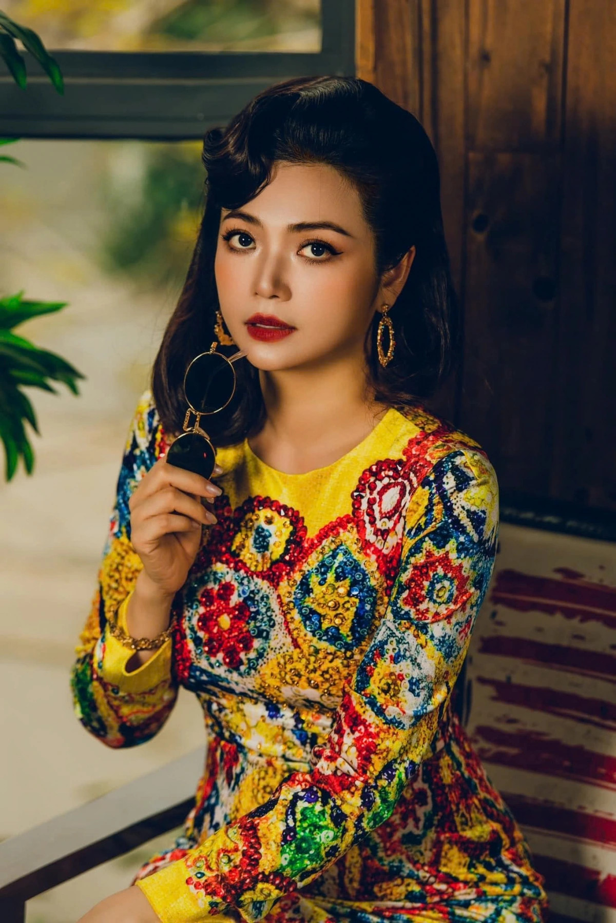 nsUt kieu anh gay chu y voi nhan sac cong chua u50 trong gia dinh trai dau hinh anh 7