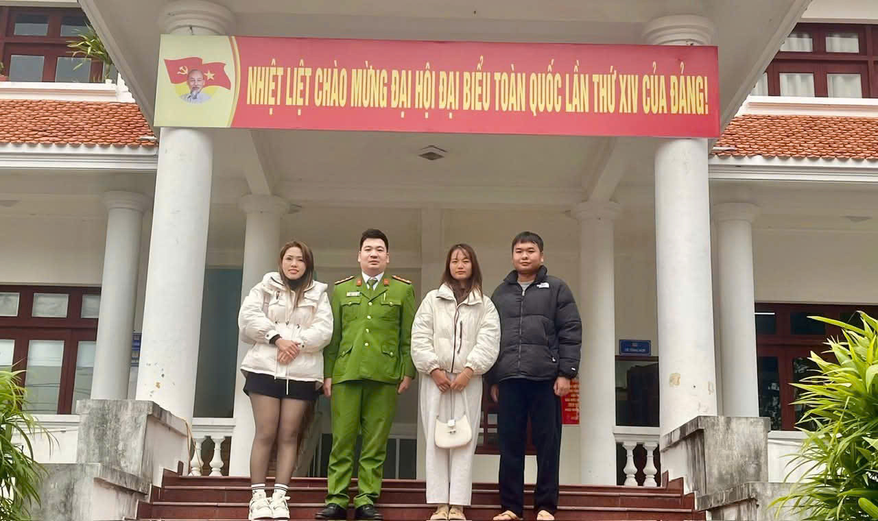 Chuyển khoản nhầm gần 500 triệu, cô gái được Công an hỗ trợ để nhận lại - Ảnh 1.