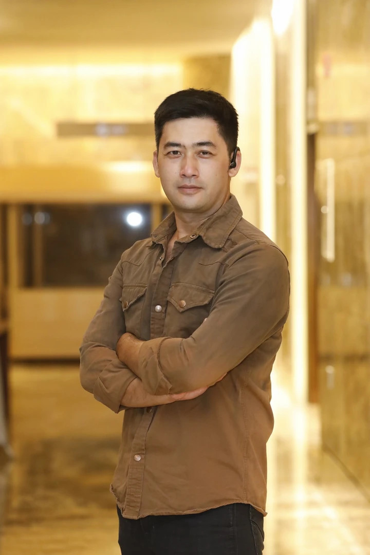 Hình ảnh Bảo Anh đóng chiến sĩ công an trở nên quen thuộc với khán giả, đến mức ngoài đời nhiều người nghĩ anh là công an thật.