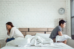 “Khủng hoảng phòng ngủ” ở các gia đình trẻ - Ảnh 1.