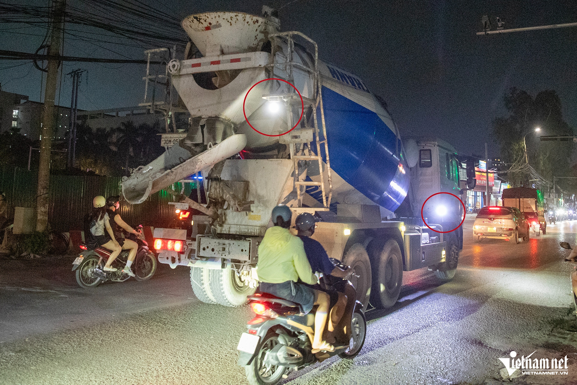 W-den led 5 HIEU3359 sao chép.jpg