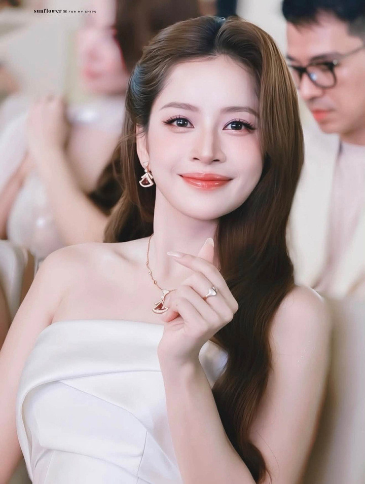 Đời tư của Chi Pu được nhiều khán giả quan tâm.