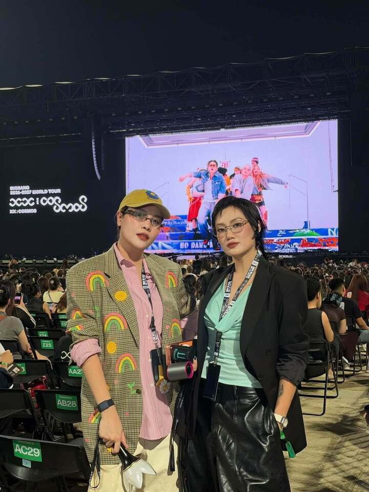 Đàm Thu Trang và stylist Pông Chuẩn.