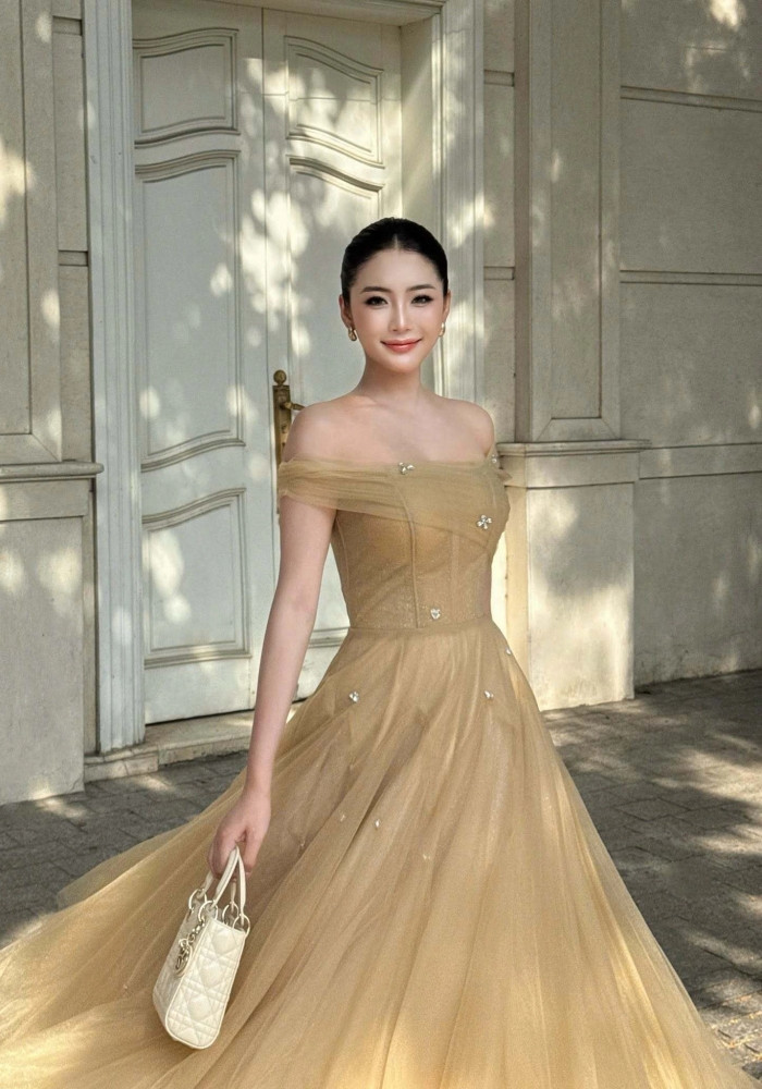 https://static-images.vnncdn.net/vps_images_publish/000001/000003/2026/10/26/batch-thi-sinh-nong-thi-hang-o-the-face-vietnam-20-1781422602-698.jpg
