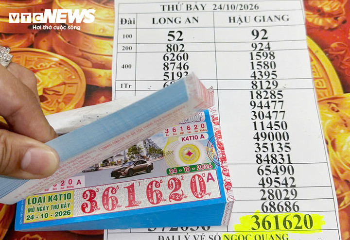 160 tờ vé số trúng 16 tờ đặc biệt và 144 tờ an ủi tại phường Bạc Liêu - Cà Mau.