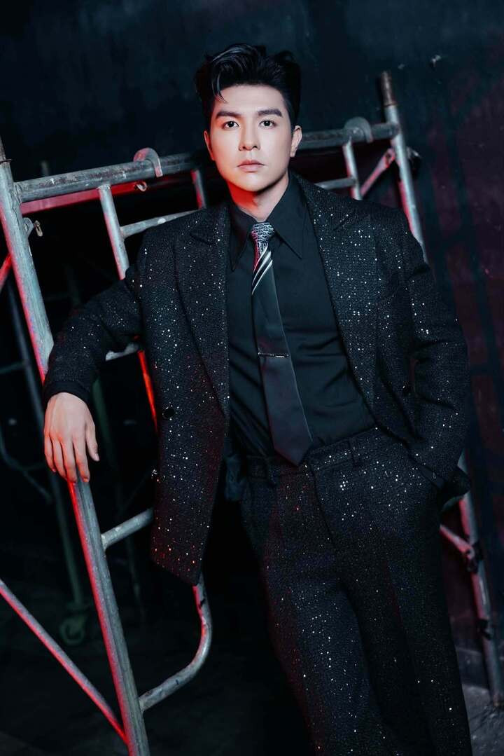 Steven Nguyễn là mỹ nam đắt show nhất màn ảnh Việt hiện nay.