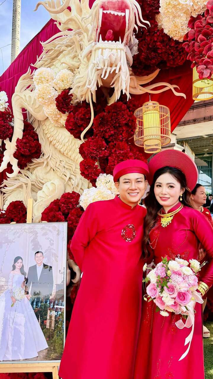 Hoài Lâm và bà xã Ngọc Trinh.