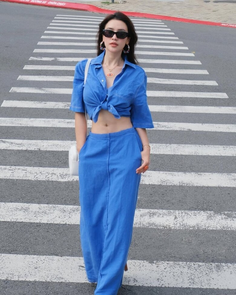 my-nhan-gia-lai-cham-dien-bikini-khoe-dang-dong-ho-cat-gu-an-mac-phong-khoang-dot-mat-nguoi-nhin-a-dng-thi-trang-cng-quyn-vi-parfois-vn-parfoisvn-p-1791165011-826-width780height975-1791256083.jpg