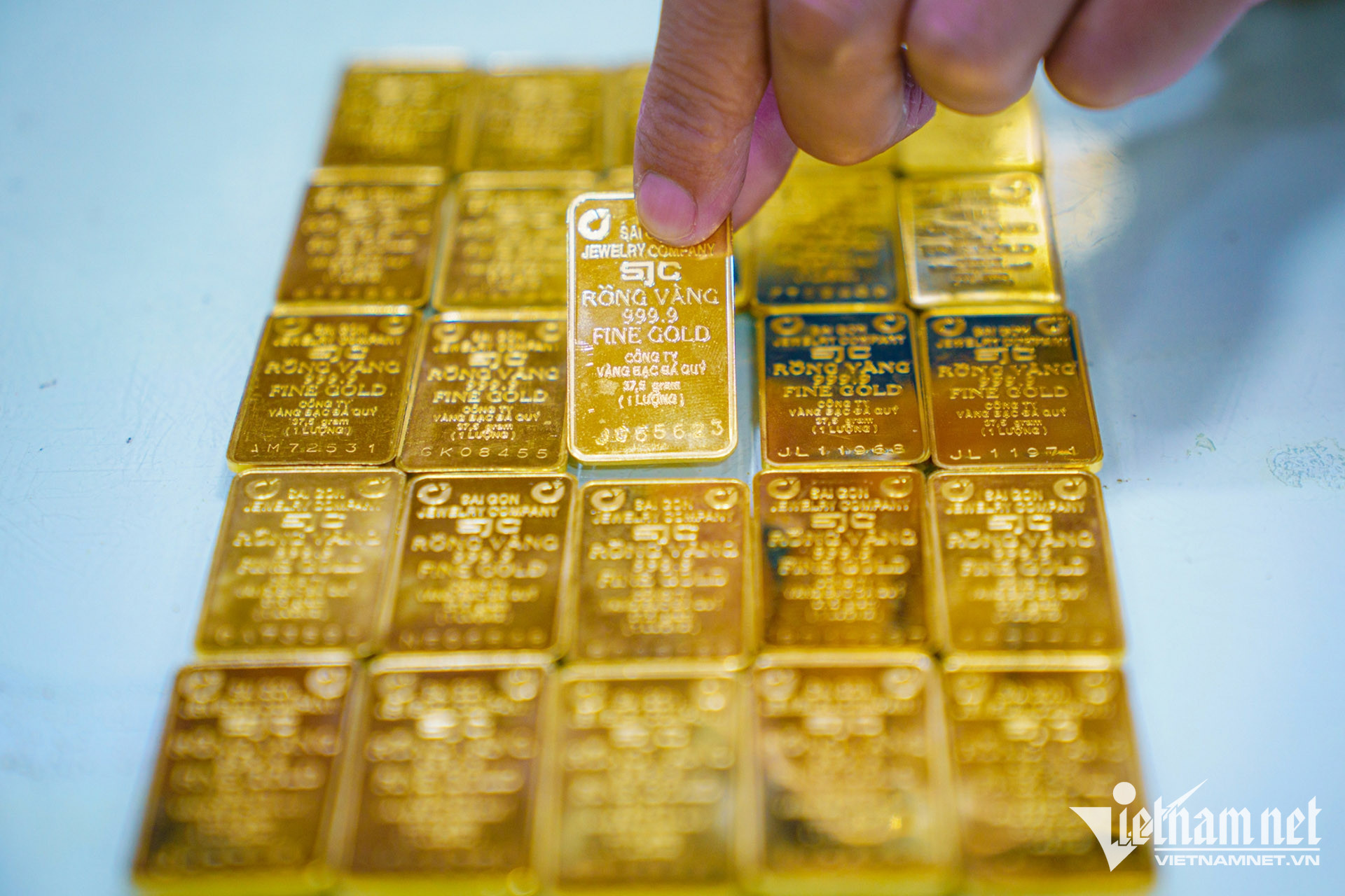 Chính sách mới về mua bán vàng, thuế thu nhập cá nhân插图 W-vang (21).jpg
