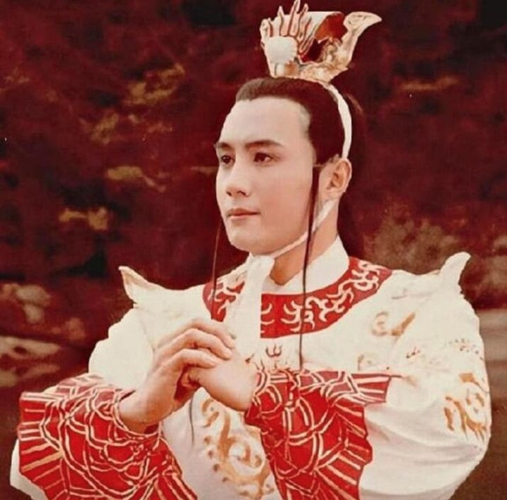 Vương Bá Chiêu là sao nam có cát-xê cao nhất