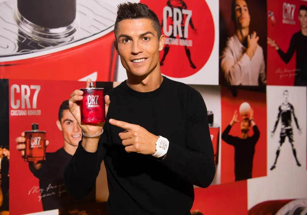 cr72bcristiano2bronaldo2bfragran.jpg