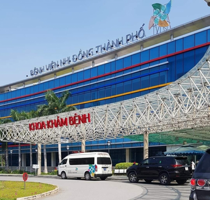 Bệnh viện Nhi Đồng Thành Phố khuyến cáo tránh cho trẻ chơi vận động mạnh, gắng sức nhiều trong thời gian dài.