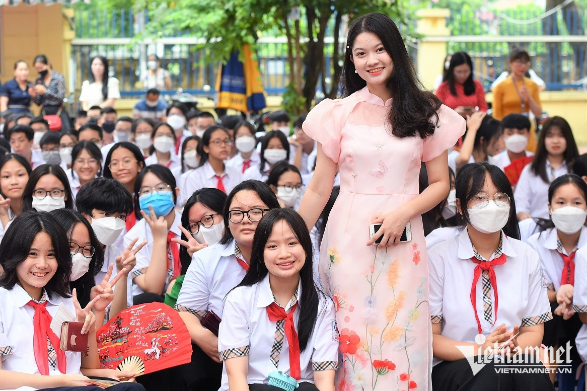 Hà Nội tạm cấp kinh phí cho các trường thực hiện chế độ tiền thưởng Nghị định 73插图 W-DSC_0796.JPG.jpg