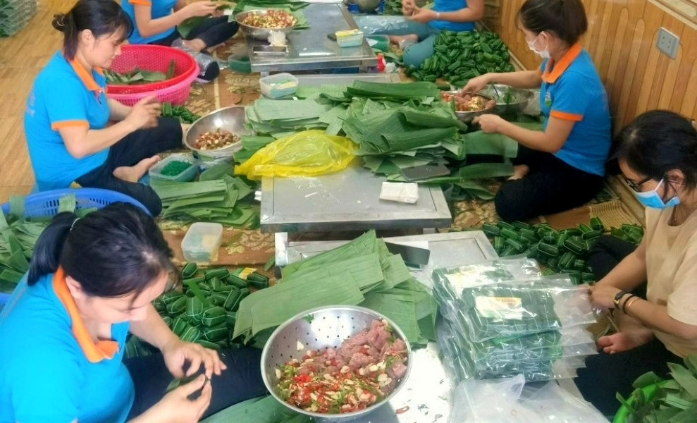 1me man mon nem chua khien du 946.jpg