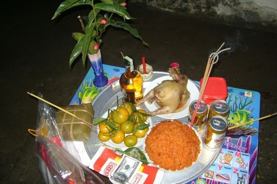 Những điều cần biết về nghi thức cúng giao thừa vào đêm 30 Tết - Ảnh 2.