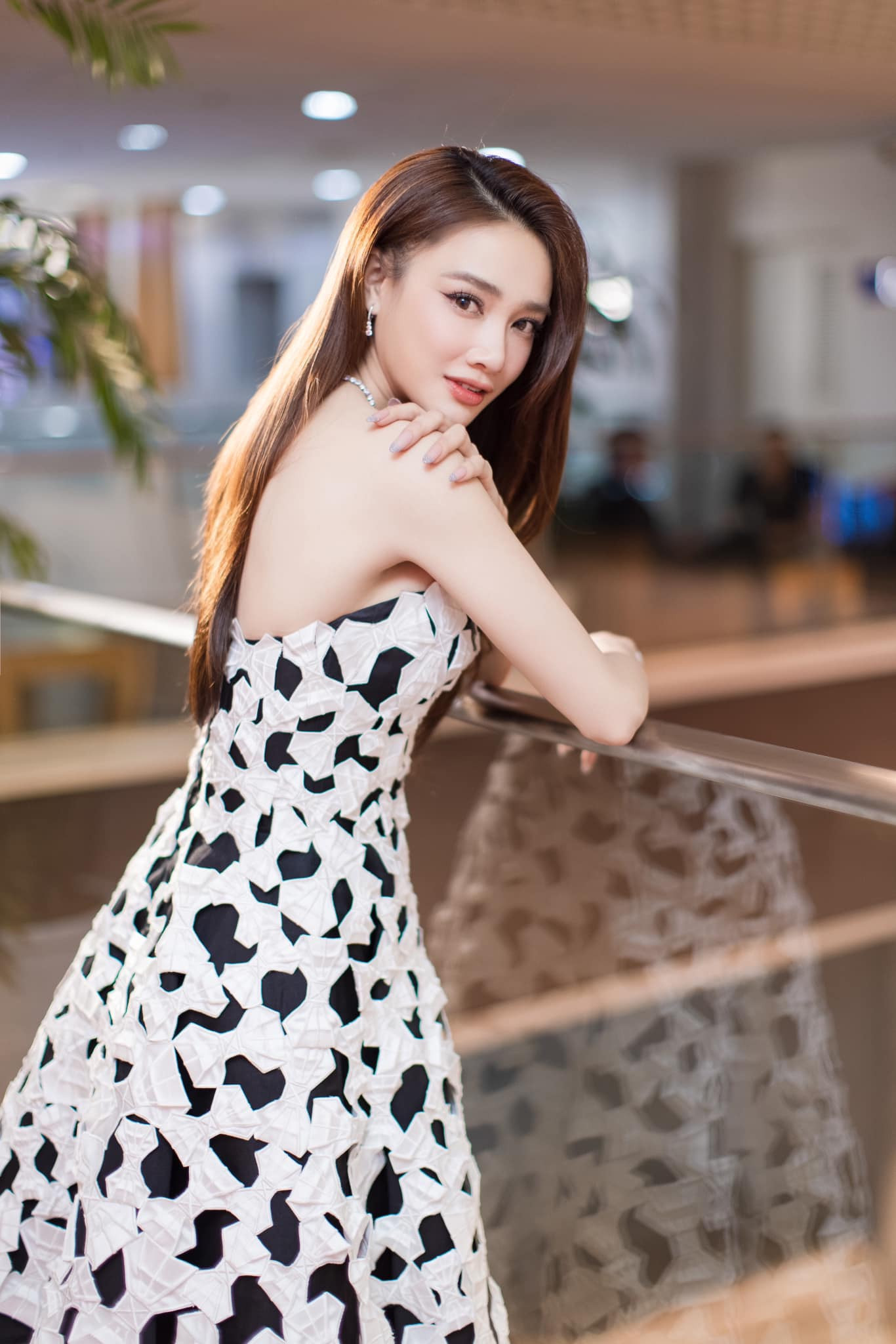 Nữ diễn viên tuổi Ngọ nổi tiếng 'vũ trụ' VFC ở đời thực viên mãn bên chồng là danh hài - Ảnh 5.