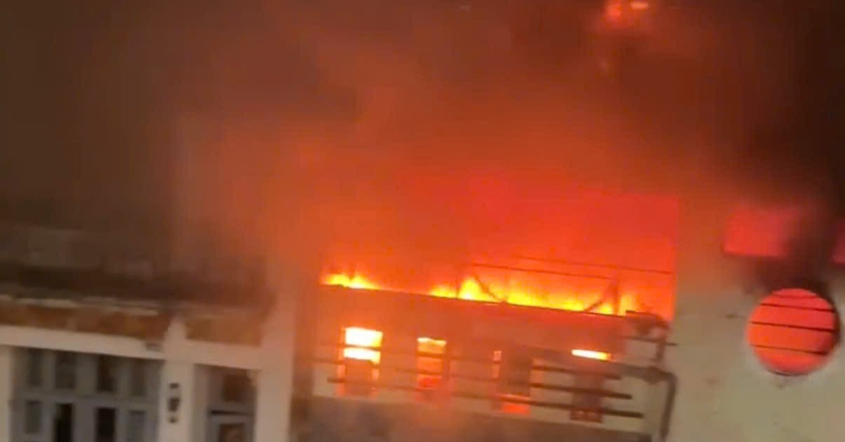 Cháy nhà 3 tầng trong đêm giao thừa ở TPHCM插图 z7540165529127_da673ccc175e1c48662ea046f3bff039.jpg