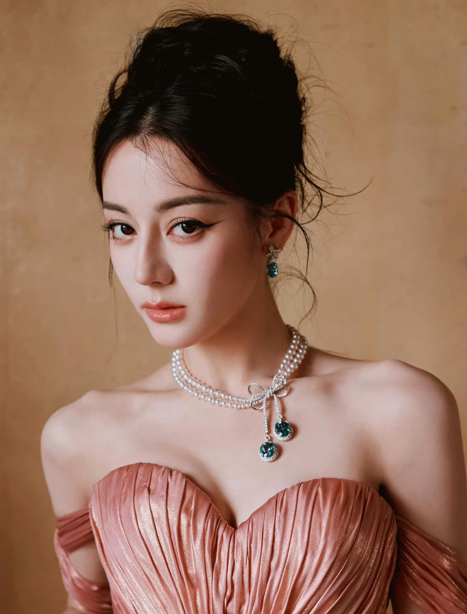 Đúng 7h30 ngày mai, thứ Năm 19/2/2026, Thần Tài báo mộng tài lộc, 3 con giáp 'tay trái hứng vàng, tay phải gom bạc', tài lộc tấn tới, niềm vui phơi phới - Ảnh 2