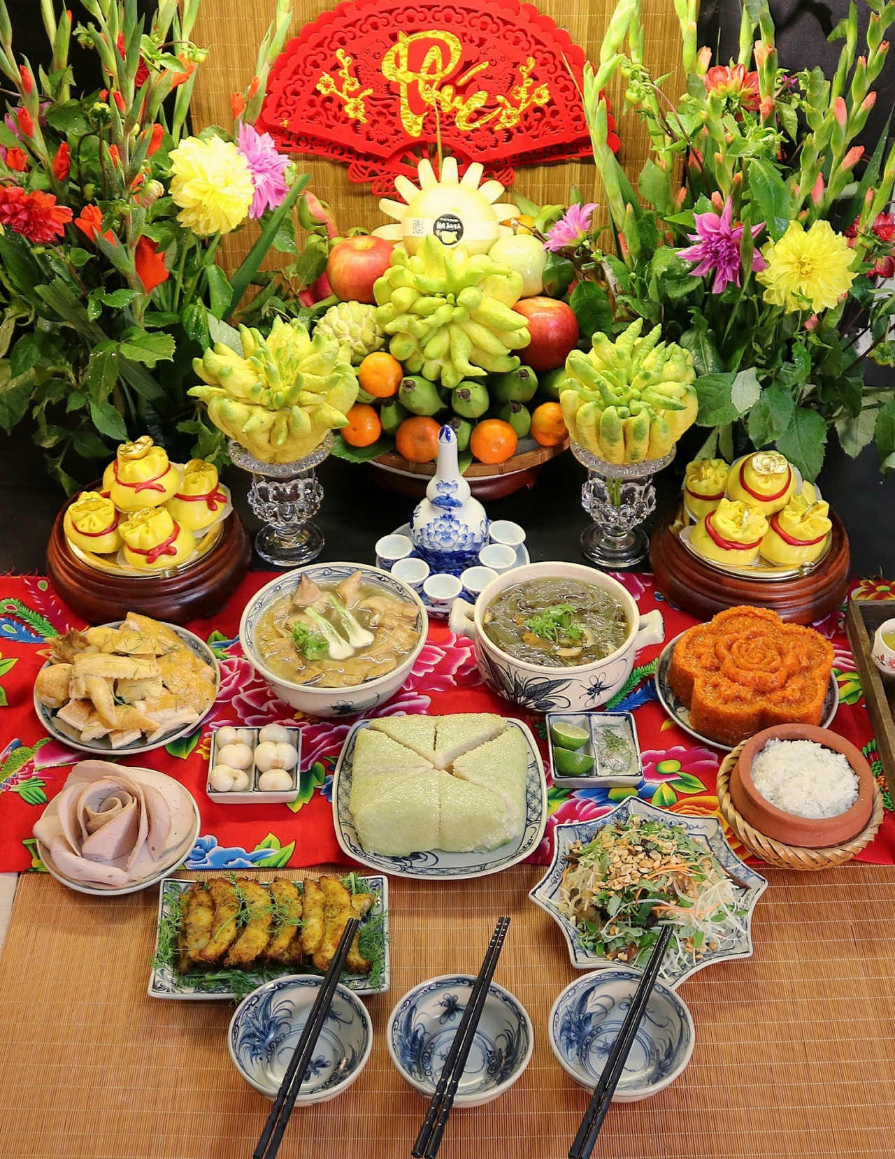 Gợi ý mâm cỗ cúng hóa vàng tết Bính Ngọ 2026 đầy đủ, chuẩn phong tục插图 mam-co-1.jpg