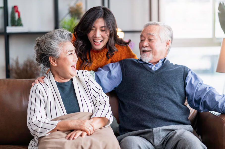 3 thứ cha mẹ nên ‘tiết kiệm’ với con cái插图 Tuổi già khôn ngoan: 3 thứ cha mẹ nên 'tiết kiệm' với con cái - Ảnh 1.