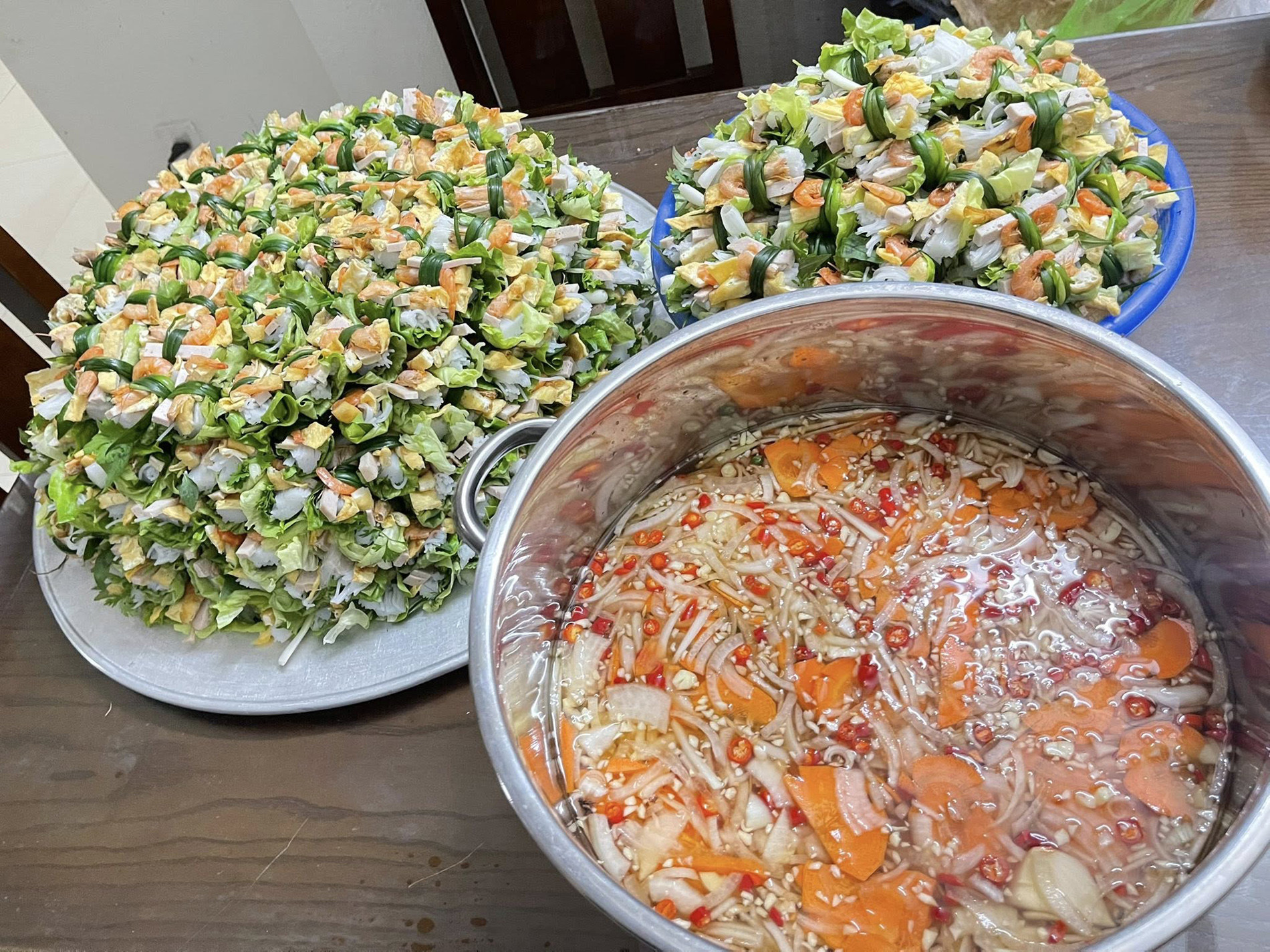 Đặc sản giải ngán trong mâm cỗ Tết ở Hải Phòng, ‘ăn 1 được 10’插图3 hoa tây.jpg