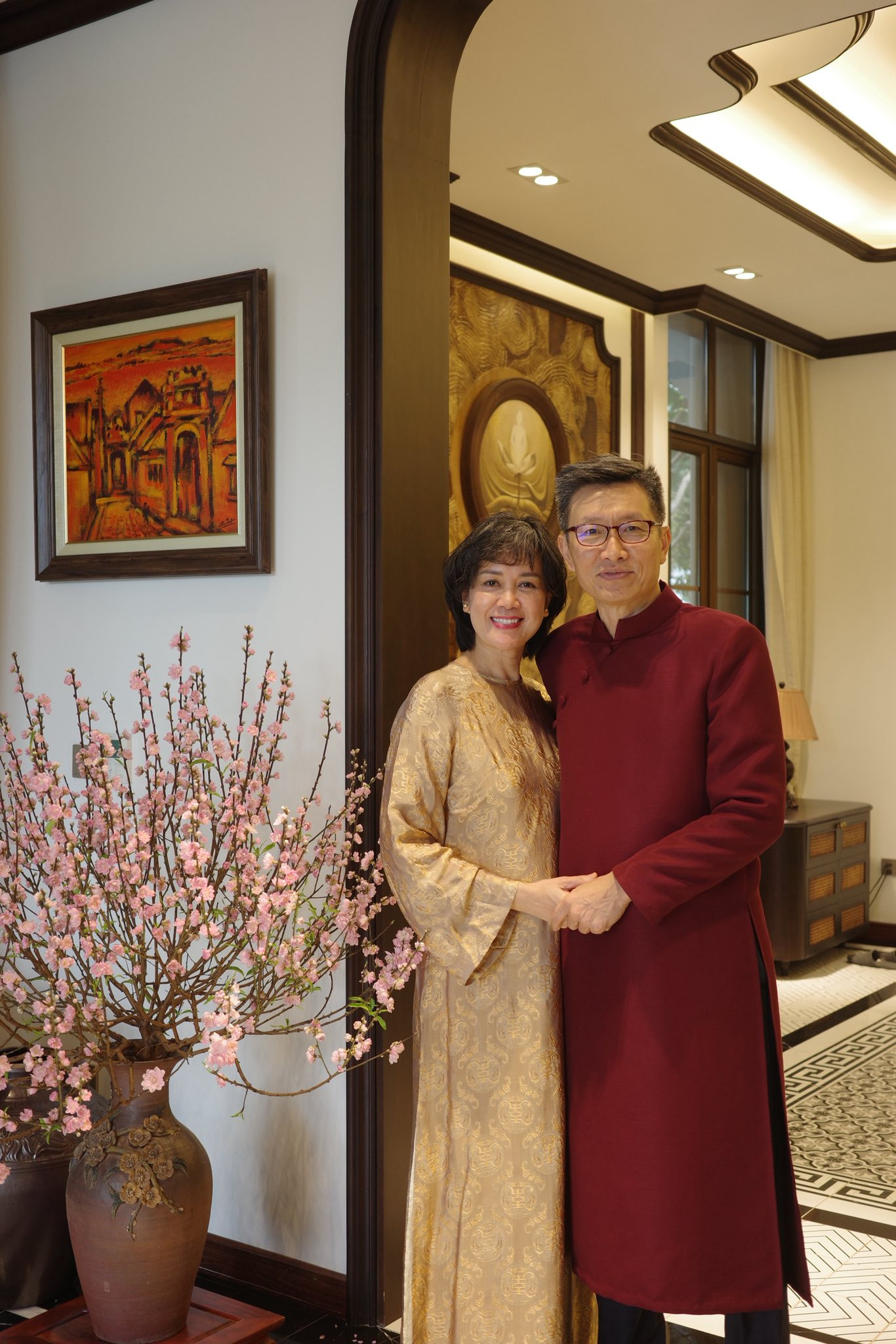 Ngọc Huyền khoe ảnh gia đình bên mẹ chồng và em gái Chí Trung - Ảnh 4.