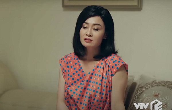 Nữ diễn viên phim 'Tết này ai đến xông nhà' đang đỉnh cao sự nghiệp bỗng 'ở ẩn', hơn 10 năm sau trở lại đầy ấn tượng插图1 Hôn nhân đời thực của dàn diễn viên VFC: Quách Thu Phương tuổi U50 con cái trưởng thành, sống bình yên - Ảnh 2.