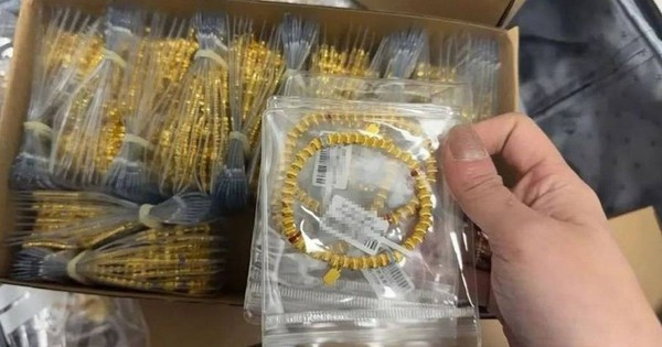 Chân dung cô gái tích sản 2kg vàng, giờ giá vàng tăng ‘chóng mặt’插图3