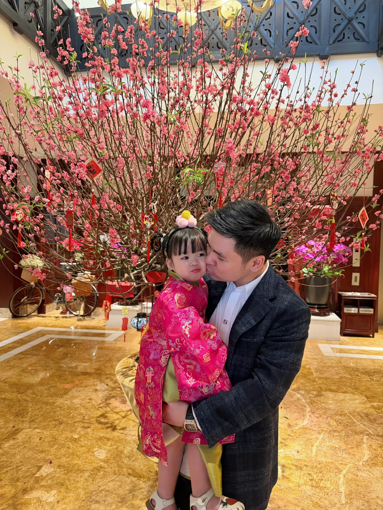 Biểu cảm tấu hài đáng yêu của con gái Đỗ Mỹ Linh - Ảnh 8.