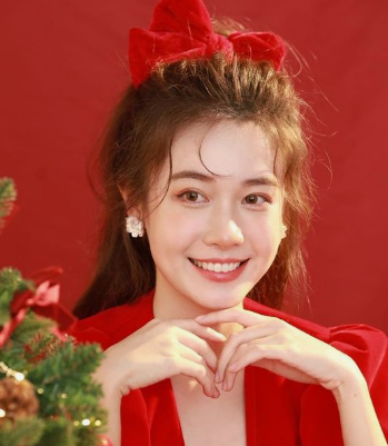 3 con giáp trúng số độc đắc đúng 300 tỷ vào ngày 23/2/2026, nắm chắc trong tay 'thời cơ nghìn năm có một', tiền rơi trúng đầu, ra đường gặp được quý nhân - Ảnh 1