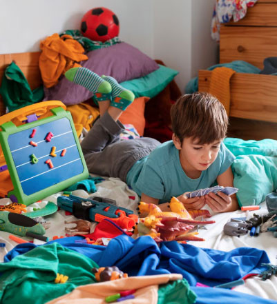 Bé trai đánh mẹ giữa đường vì chiếc điện thoại: Bi kịch lớn nhất của cha mẹ là nuôi dạy nên một đứa trẻ vô ơn - Ảnh 3.