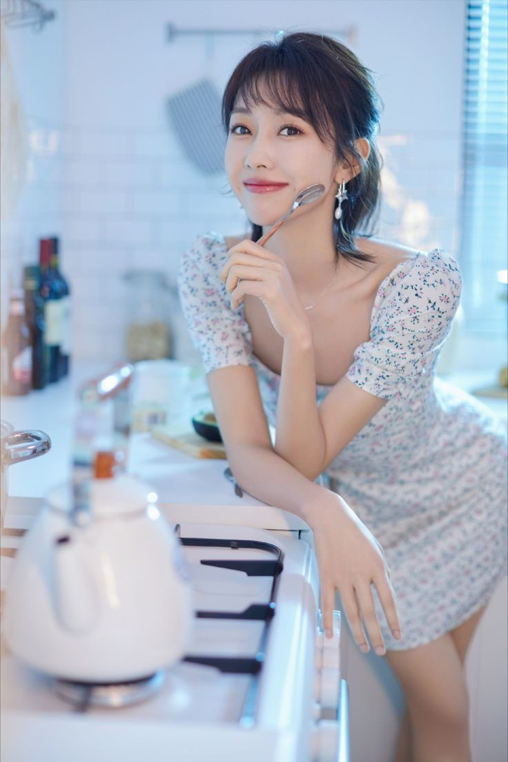 Đúng hôm nay, thứ Hai 23/2/2026, 3 con giáp 'gánh bạc gánh vàng' về nhà, tiền tài quấn lấy thân, sung túc bất ngờ - Ảnh 2