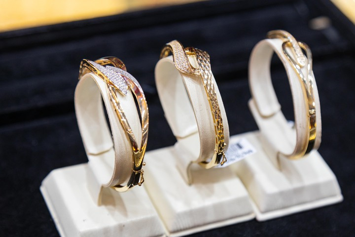 Giá vàng trụ vững ở ngưỡng cao. (Ảnh: Minh Đức).