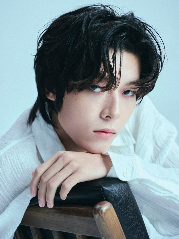 Lần đầu đóng phim điện ảnh nhưng lại được Trấn Thành tin tưởng giao vai chính, Vĩnh Đam thừa nhận chịu áp lực. Ở những phân cảnh nội tâm, thân mật, anh phải nhờ đạo diễn Trấn Thành chỉ dẫn nhiều.