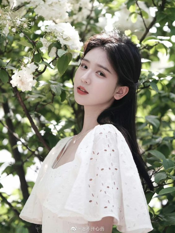 Đúng 6h sáng ngày mai, thứ Tư 25/2/2026, 3 con giáp trở thành 'con cưng' của Thần Tài, đụng đâu cũng 'hái ra tiền', sự nghiệp lên hương - Ảnh 2