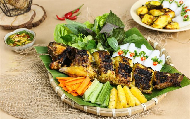 Mâm cúng vía Thần Tài 2026: Lễ vật không thể thiếu để giữ lộc đầu năm - Ảnh 3.