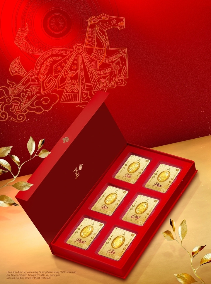 PNJ giới thiệu loạt sản phẩm vàng độc đáo. Vàng kỷ niệm 99,99% của PNJ được thiết kế dưới dạng vàng miếng tài lộc 1 chỉ và 0,5 chỉ, ép vỉ nhựa trong. (Ảnh: PNJ)