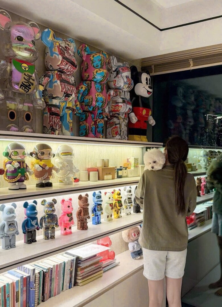 Không gian sống độc đáo của Hoa hậu Kỳ Duyên trong căn hộ mới 2026 - Ảnh 3.