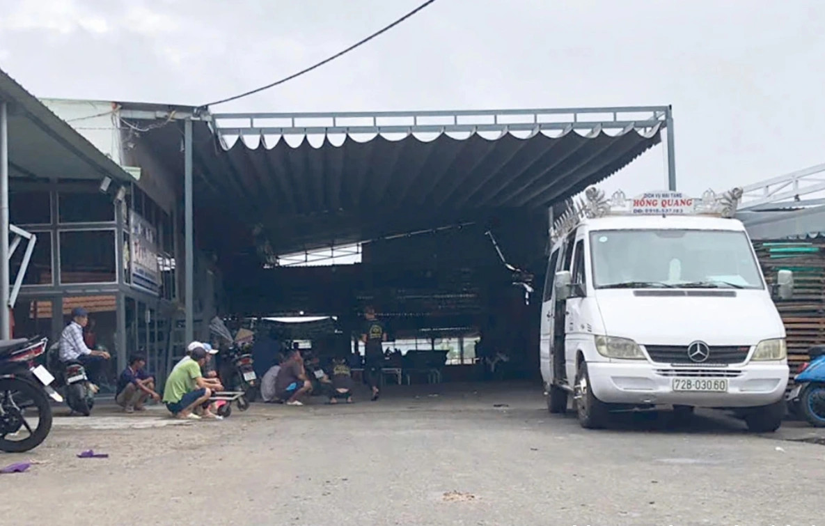 no binh hoi kho lanh tai xuong che bien hai san khien 3 nguoi thuong vong hinh anh 1