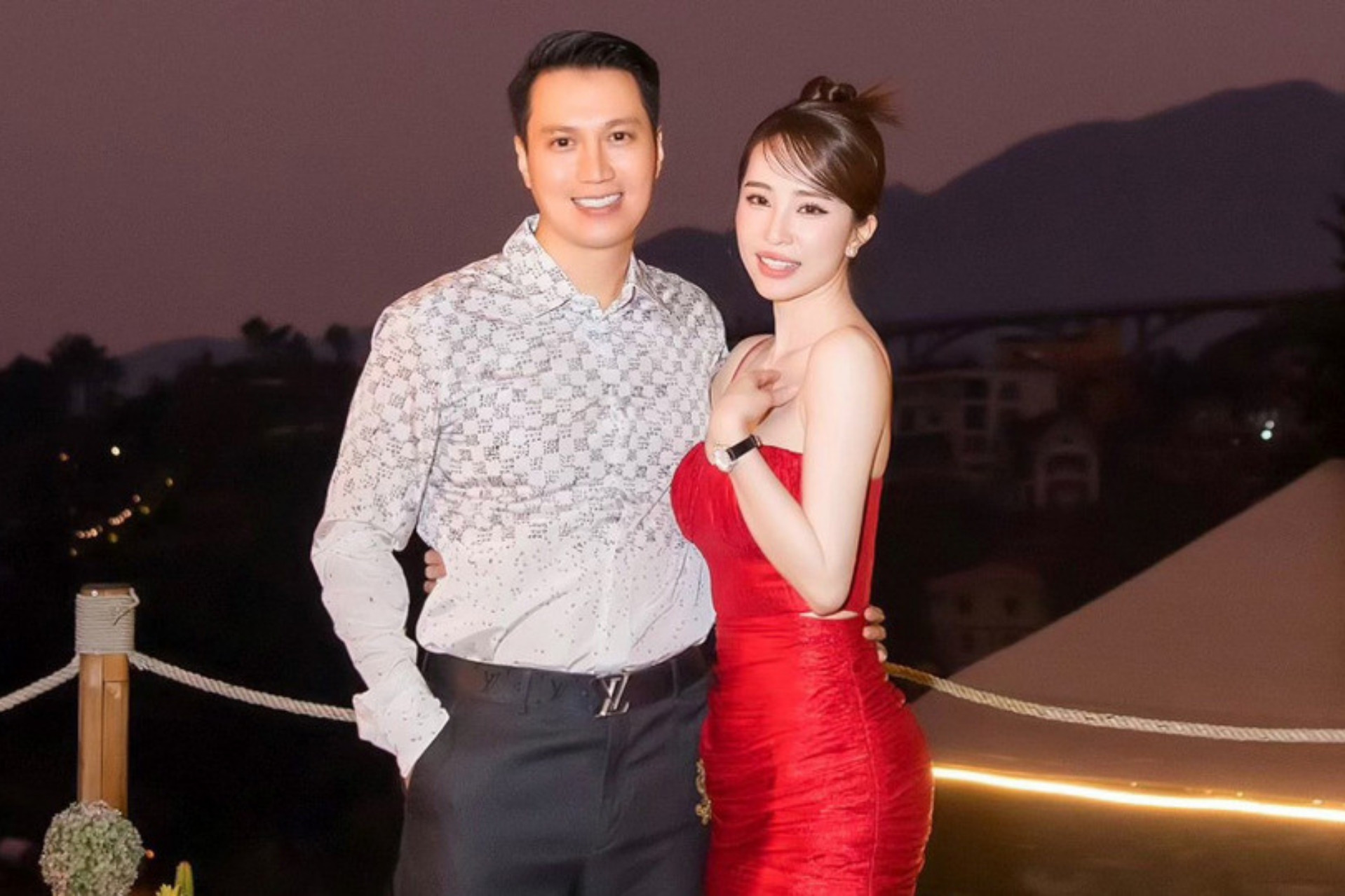 batch_anh01 1 87851 17638113455171643462319 1763856926198 1763856926636838819917 1768817475661 17688174764321333058120 1768870593489 17688705939551267792848.jpg