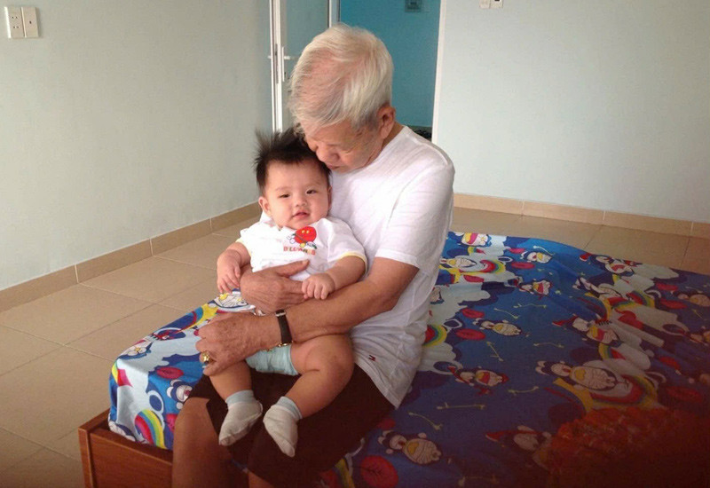 Cụ ông 91 tuổi ở TPHCM soạn quà Tết gửi con cháu, tự tay viết lời yêu thương插图2 anh 3.jpg