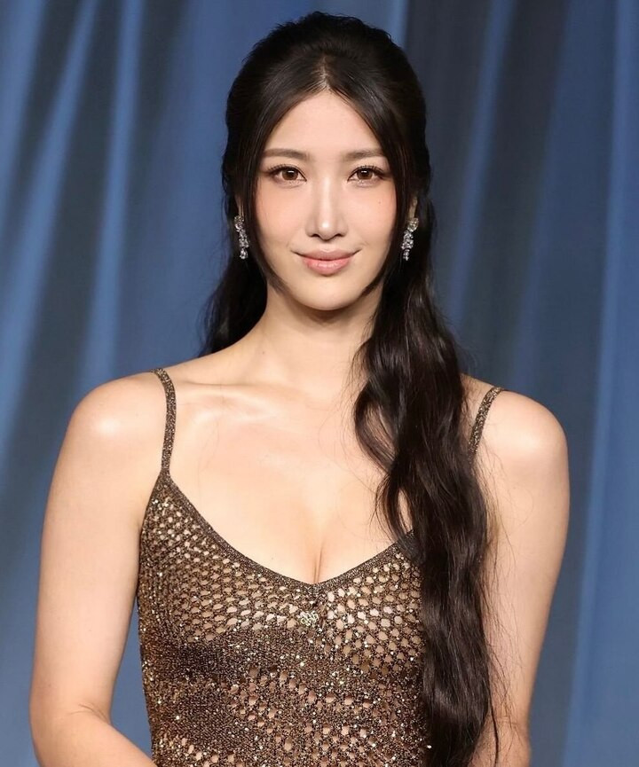 Ejae là chủ nhân của bản hit