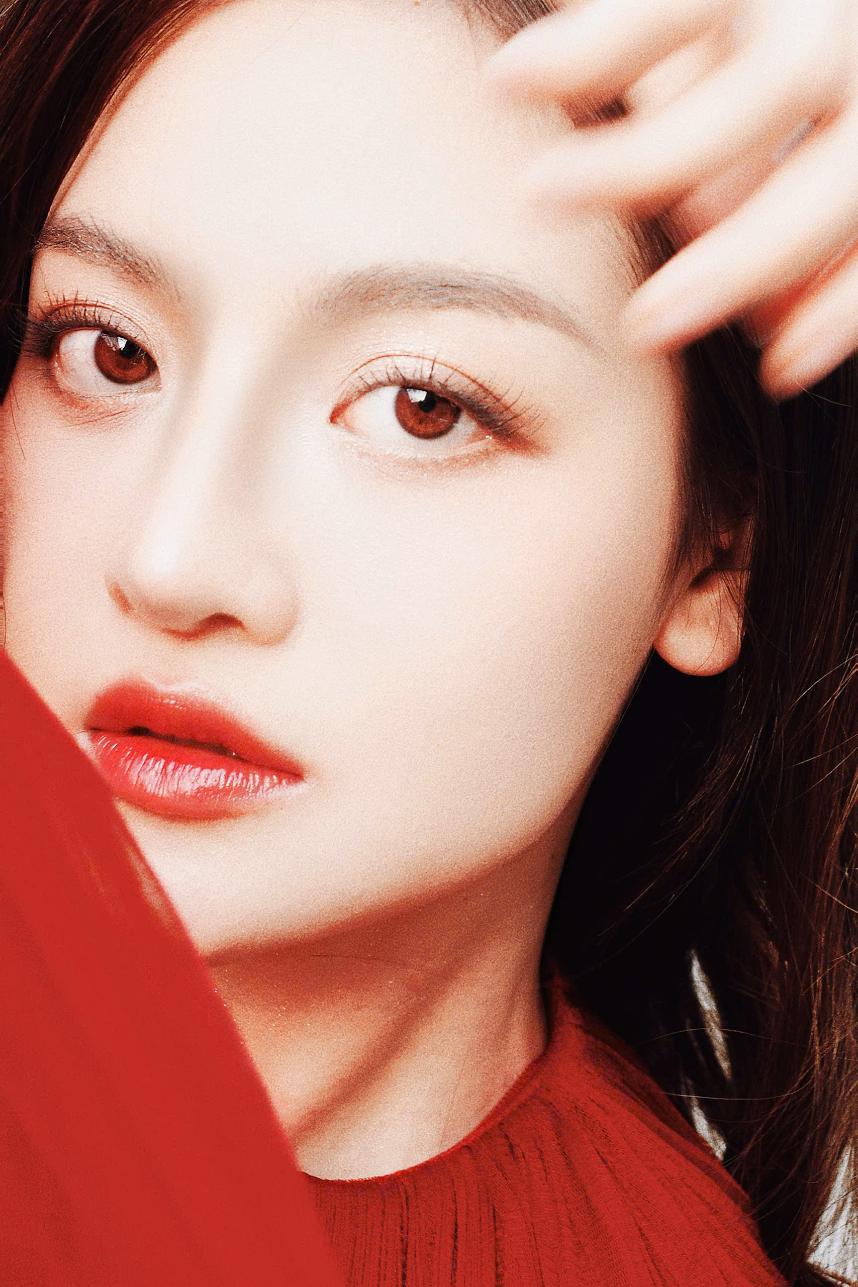 'Gái già lắm chiêu' Thùy Anh gợi cảm đón tuổi 31 - Ảnh 5.