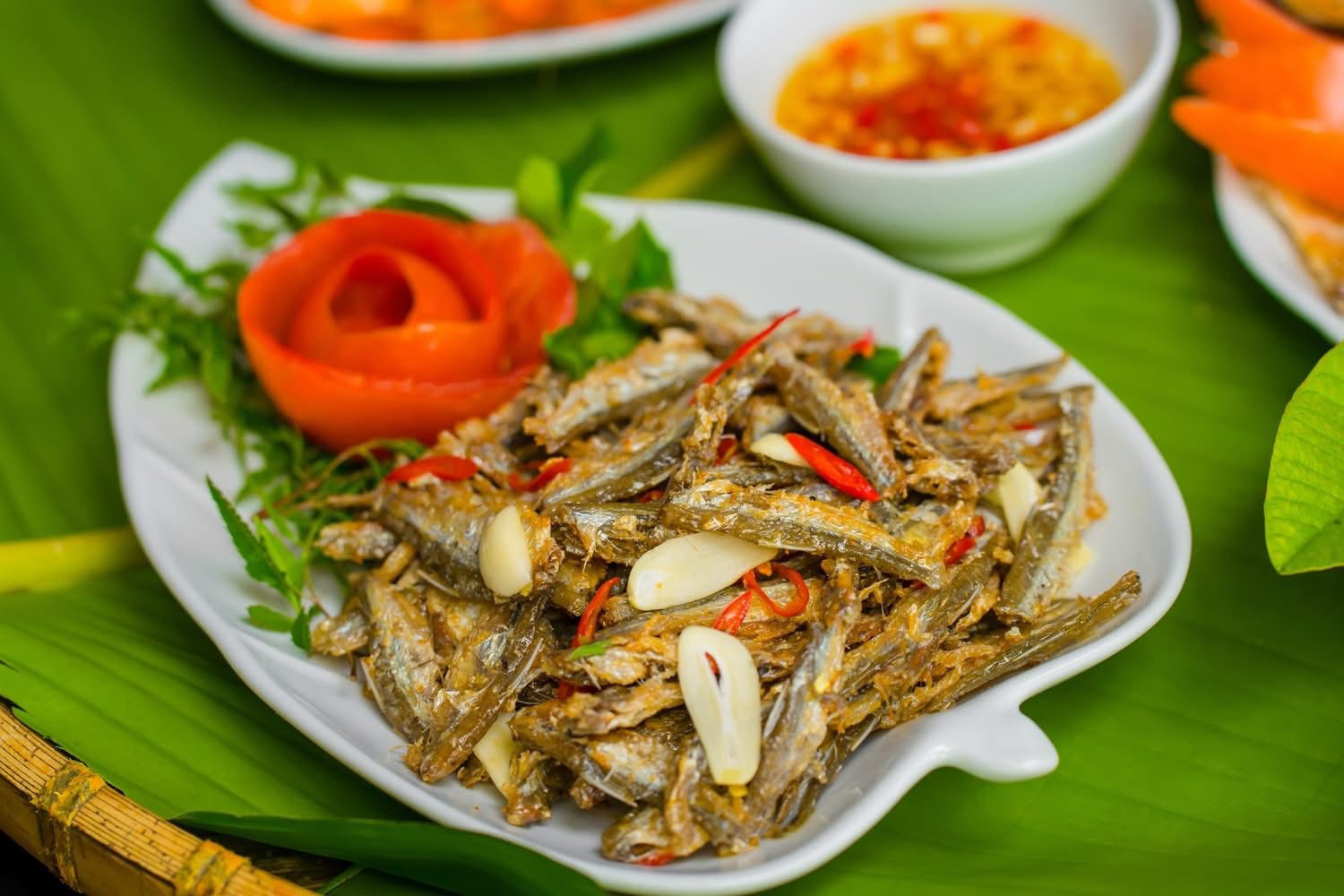 tép dầu chiên   ngọc hà 0.jpg