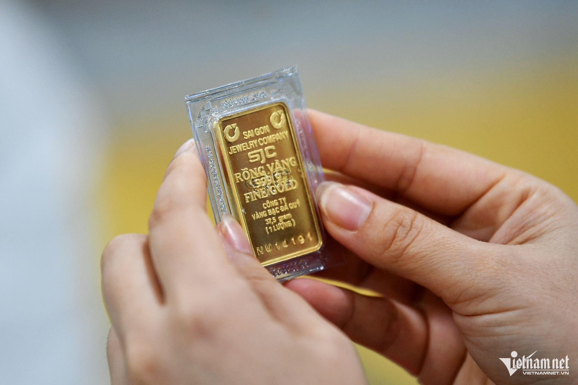 W-thuong Tet bang vang co phai nop thue.jpg