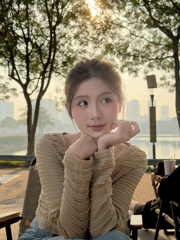 Vẻ đẹp thuần khiết của Chang Mây 'Gia đình trái dấu' - Ảnh 5.