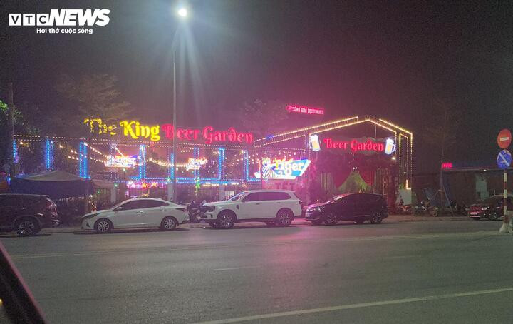 Quán The King Beer Garden thường xuyên mở nhạc DJ công suất lớn khiến người dân bức xúc.