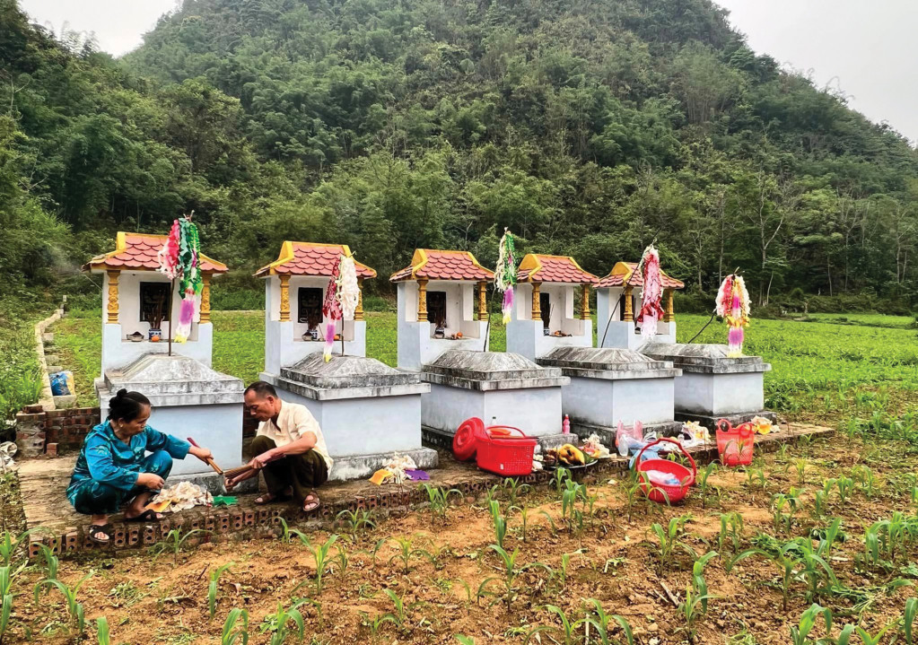 Tảo mộ vào dịp nào là tốt, những điều kiêng kỵ cần tránh khi tảo mộ - Ảnh 5.