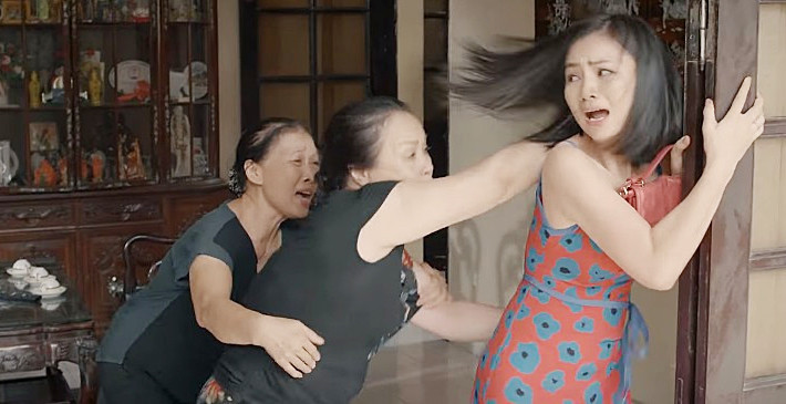 Hình mẫu mẹ chồng kinh điển trên màn ảnh khiến mọi nàng dâu